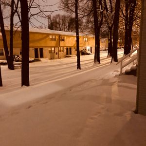 爽⋯躁多水⋯快⋯深点校园
